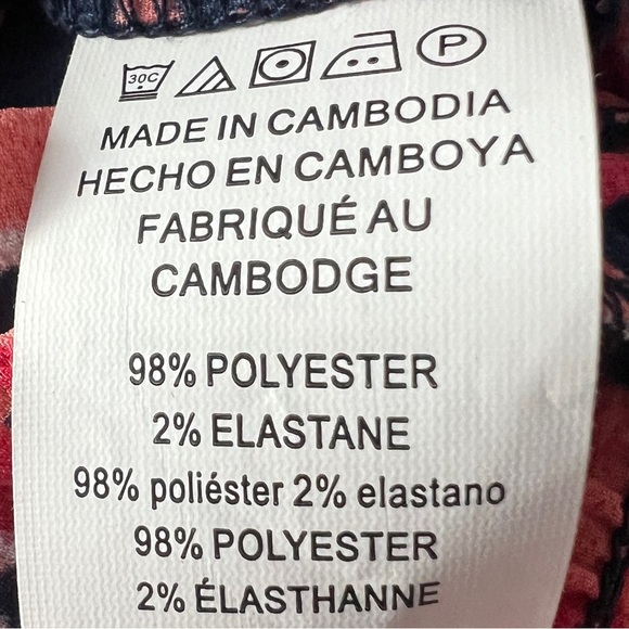 SOLD Michael Kors Women’s Vibrant & Stylish Smocked Waist Blouse XL - Picture 7 of 8